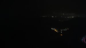 Dieses Bild zeigt eine Webcam-Aufnahme vom Achertal, aufgenommen am Freitag, den 21.11.2025 um 00:30 Uhr. Die Temperatur betrug -4.2°C.