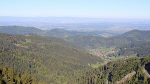 Dieses Bild zeigt eine Webcam-Aufnahme vom Achertal, aufgenommen am Freitag, den 01.05.2026 um 08:20 Uhr. Die Temperatur betrug 7.9°C.