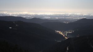 Dieses Bild zeigt eine Webcam-Aufnahme vom Achertal, aufgenommen am Montag, den 02.03.2026 um 05:40 Uhr. Die Temperatur betrug 4.8°C.