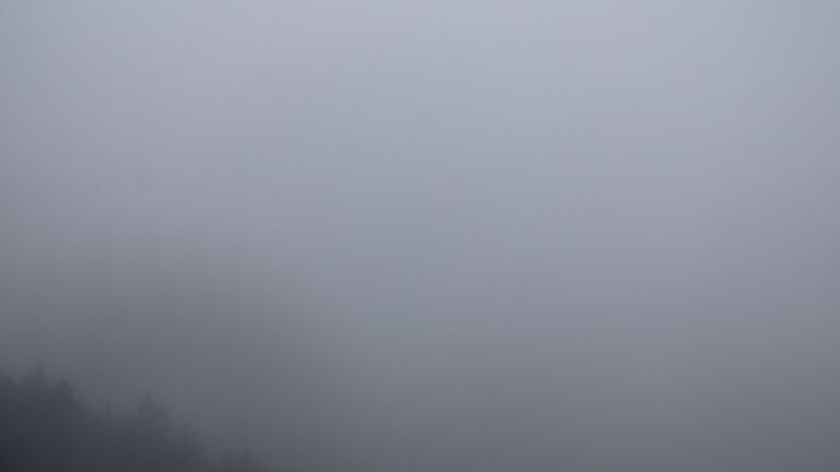 Dieses Bild zeigt eine Webcam-Aufnahme vom Achertal, aufgenommen am Sonntag, den 07.12.2025 um 15:20 Uhr. Die Temperatur betrug 5.2°C.