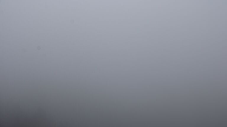 Dieses Bild zeigt eine Webcam-Aufnahme vom Achertal, aufgenommen am Freitag, den 26.09.2025 um 15:00 Uhr. Die Temperatur betrug 7.7°C.