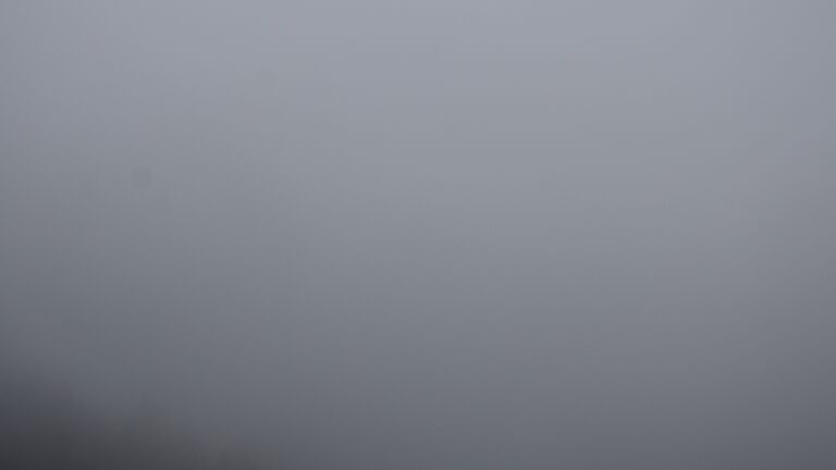 Dieses Bild zeigt eine Webcam-Aufnahme vom Achertal, aufgenommen am Samstag, den 30.08.2025 um 07:50 Uhr. Die Temperatur betrug 8.9°C.