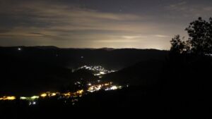 Dieses Bild zeigt eine Webcam-Aufnahme vom Achertal, aufgenommen am Samstag, den 19.09.2026 um 05:30 Uhr. Die Temperatur betrug 11.8°C.