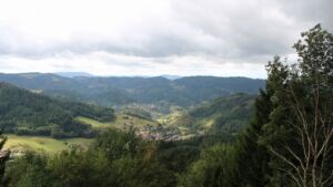 Dieses Bild zeigt eine Webcam-Aufnahme vom Achertal, aufgenommen am Montag, den 31.08.2026 um 11:10 Uhr. Die Temperatur betrug 14.9°C.