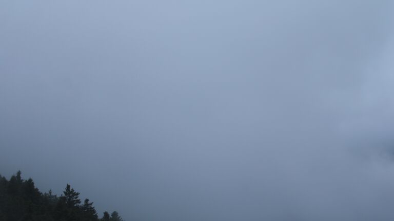 Dieses Bild zeigt eine Webcam-Aufnahme vom Achertal, aufgenommen am Donnerstag, den 17.07.2025 um 05:50 Uhr. Die Temperatur betrug 9.4°C.