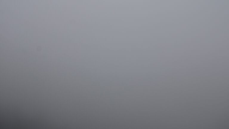 Dieses Bild zeigt eine Webcam-Aufnahme vom Achertal, aufgenommen am Sonntag, den 02.11.2025 um 13:00 Uhr. Die Temperatur betrug 5.9°C.