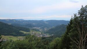 Dieses Bild zeigt eine Webcam-Aufnahme vom Achertal, aufgenommen am Freitag, den 17.07.2026 um 06:10 Uhr. Die Temperatur betrug 19.2°C.
