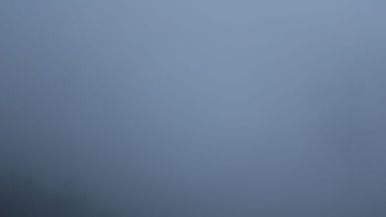 Dieses Bild zeigt eine Webcam-Aufnahme vom Achertal, aufgenommen am Donnerstag, den 17.07.2025 um 05:40 Uhr. Die Temperatur betrug 9.5°C.