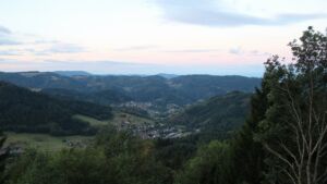 Dieses Bild zeigt eine Webcam-Aufnahme vom Achertal, aufgenommen am Samstag, den 29.08.2026 um 06:40 Uhr. Die Temperatur betrug 13.6°C.