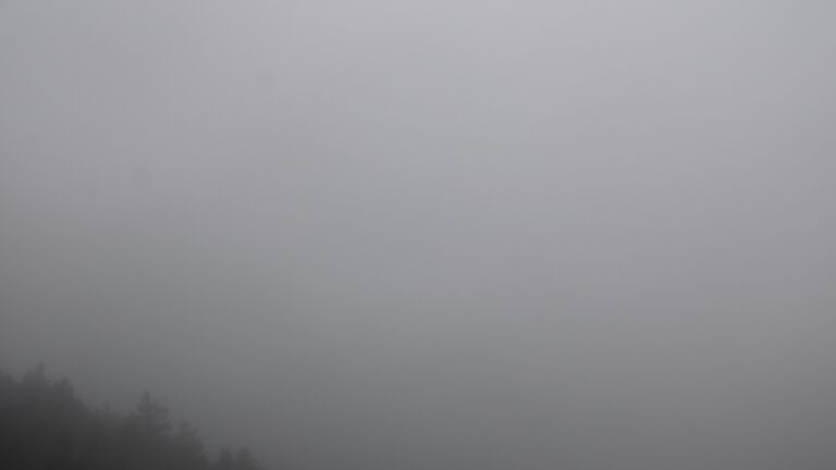 Dieses Bild zeigt eine Webcam-Aufnahme vom Achertal, aufgenommen am Sonntag, den 07.12.2025 um 15:10 Uhr. Die Temperatur betrug 5.1°C.