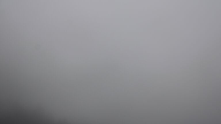 Dieses Bild zeigt eine Webcam-Aufnahme vom Achertal, aufgenommen am Montag, den 08.12.2025 um 09:20 Uhr. Die Temperatur betrug 7.8°C.