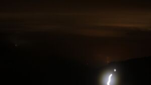 Dieses Bild zeigt eine Webcam-Aufnahme vom Achertal, aufgenommen am Mittwoch, den 28.01.2026 um 05:30 Uhr. Die Temperatur betrug 1.9°C.