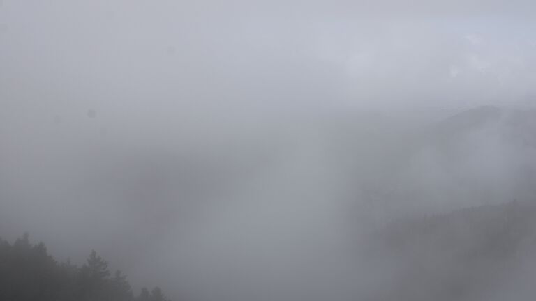 Dieses Bild zeigt eine Webcam-Aufnahme vom Achertal, aufgenommen am Samstag, den 27.09.2025 um 12:50 Uhr. Die Temperatur betrug 11.1°C.