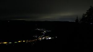 Dieses Bild zeigt eine Webcam-Aufnahme vom Achertal, aufgenommen am Freitag, den 23.10.2026 um 06:50 Uhr. Die Temperatur betrug 9.6°C.