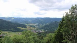Dieses Bild zeigt eine Webcam-Aufnahme vom Achertal, aufgenommen am Dienstag, den 09.06.2026 um 14:40 Uhr. Die Temperatur betrug 14.3°C.