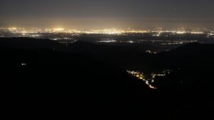 Dieses Bild zeigt eine Webcam-Aufnahme vom Achertal, aufgenommen am Donnerstag, den 09.04.2026 um 05:10 Uhr. Die Temperatur betrug 11.4°C.