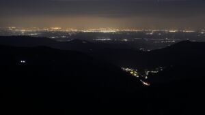 Dieses Bild zeigt eine Webcam-Aufnahme vom Achertal, aufgenommen am Mittwoch, den 25.03.2026 um 05:00 Uhr. Die Temperatur betrug 4.4°C.