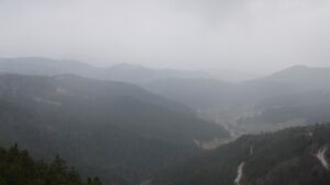 Dieses Bild zeigt eine Webcam-Aufnahme vom Achertal, aufgenommen am Mittwoch, den 11.03.2026 um 16:40 Uhr. Die Temperatur betrug 4.8°C.