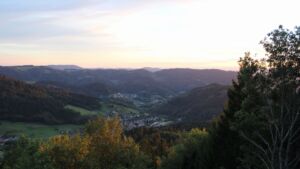 Dieses Bild zeigt eine Webcam-Aufnahme vom Achertal, aufgenommen am Samstag, den 12.09.2026 um 19:40 Uhr. Die Temperatur betrug 20°C.