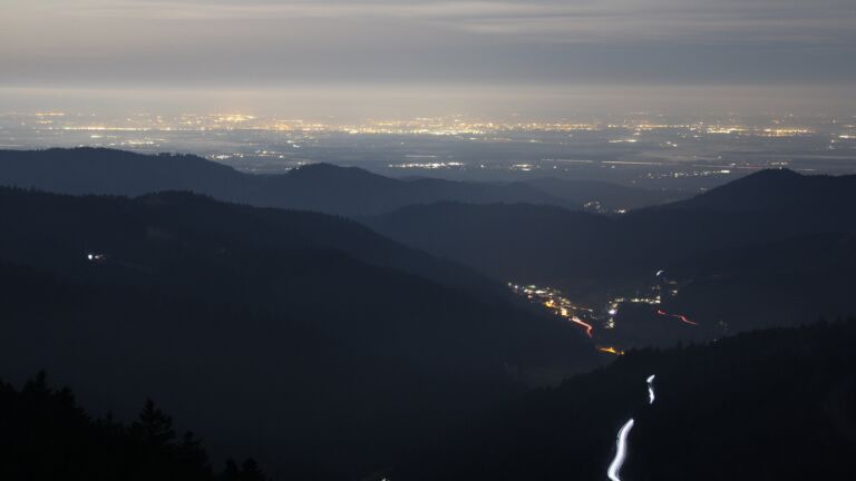 Dieses Bild zeigt eine Webcam-Aufnahme vom Achertal, aufgenommen am Mittwoch, den 04.03.2026 um 05:40 Uhr. Die Temperatur betrug 3.5°C.
