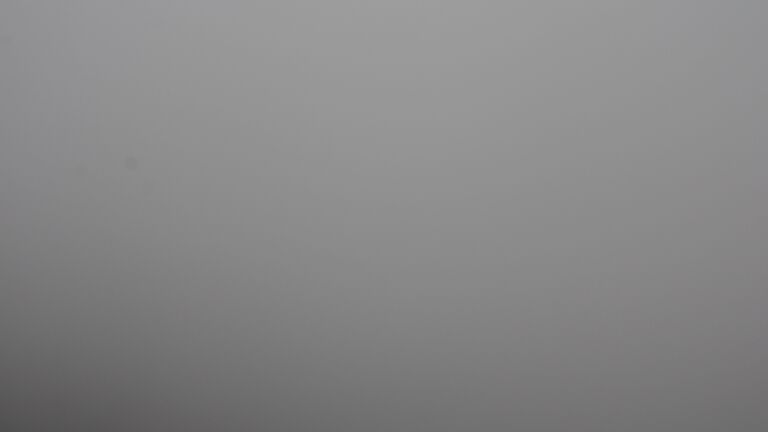 Dieses Bild zeigt eine Webcam-Aufnahme vom Achertal, aufgenommen am Sonntag, den 27.07.2025 um 07:20 Uhr. Die Temperatur betrug 12.9°C.