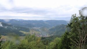 Dieses Bild zeigt eine Webcam-Aufnahme vom Achertal, aufgenommen am Freitag, den 28.08.2026 um 11:40 Uhr. Die Temperatur betrug 18.8°C.