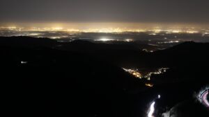 Dieses Bild zeigt eine Webcam-Aufnahme vom Achertal, aufgenommen am Dienstag, den 18.11.2025 um 06:10 Uhr. Die Temperatur betrug -3.6°C.