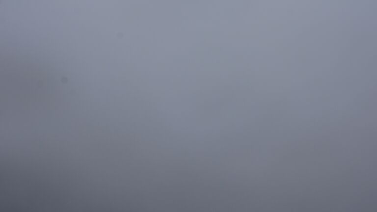 Dieses Bild zeigt eine Webcam-Aufnahme vom Achertal, aufgenommen am Dienstag, den 25.11.2025 um 13:30 Uhr. Die Temperatur betrug -0.5°C.