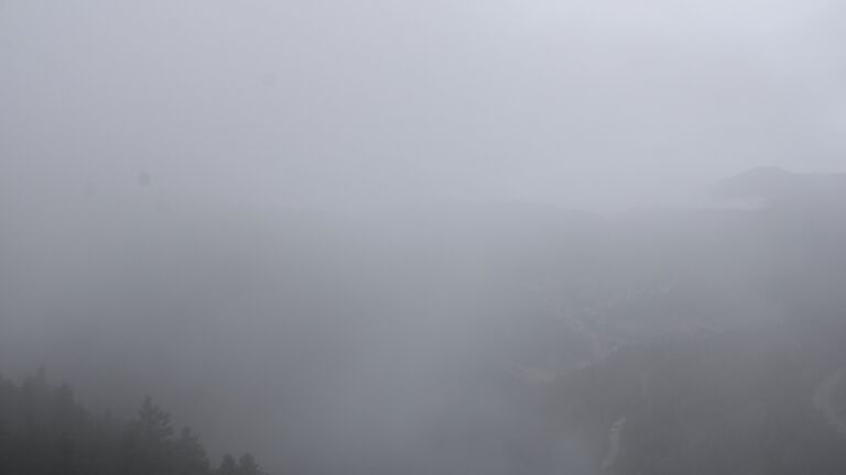 Dieses Bild zeigt eine Webcam-Aufnahme vom Achertal, aufgenommen am Freitag, den 26.09.2025 um 13:10 Uhr. Die Temperatur betrug 7.6°C.