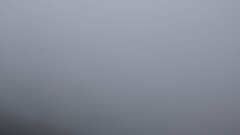 Dieses Bild zeigt eine Webcam-Aufnahme vom Achertal, aufgenommen am Dienstag, den 21.10.2025 um 11:20 Uhr. Die Temperatur betrug 7.2°C.