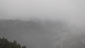 Dieses Bild zeigt eine Webcam-Aufnahme vom Achertal, aufgenommen am Montag, den 17.11.2025 um 08:40 Uhr. Die Temperatur betrug -0.2°C.