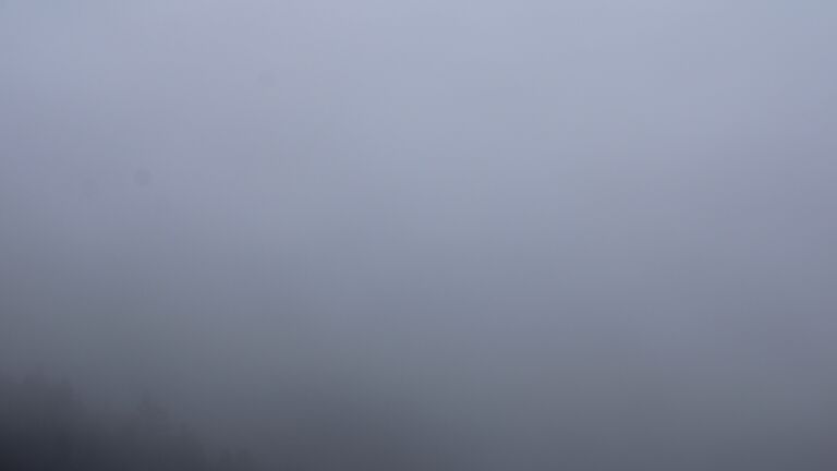 Dieses Bild zeigt eine Webcam-Aufnahme vom Achertal, aufgenommen am Sonntag, den 07.12.2025 um 13:10 Uhr. Die Temperatur betrug 4.8°C.