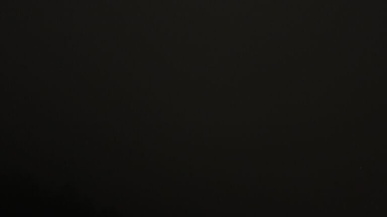 Dieses Bild zeigt eine Webcam-Aufnahme vom Achertal, aufgenommen am Samstag, den 01.11.2025 um 21:00 Uhr. Die Temperatur betrug 7.6°C.