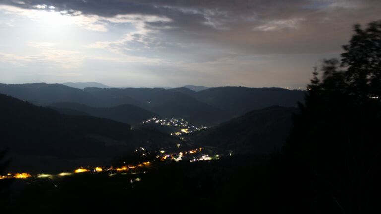 Dieses Bild zeigt eine Webcam-Aufnahme vom Achertal, aufgenommen am Dienstag, den 30.06.2026 um 02:50 Uhr. Die Temperatur betrug 19.4°C.