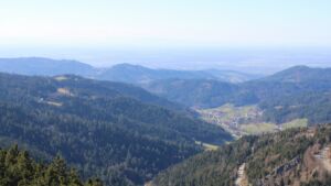 Dieses Bild zeigt eine Webcam-Aufnahme vom Achertal, aufgenommen am Montag, den 02.03.2026 um 14:10 Uhr. Die Temperatur betrug 10.2°C.