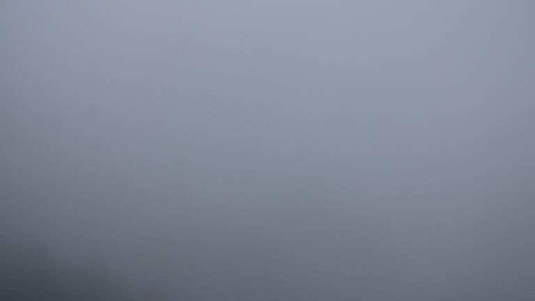 Dieses Bild zeigt eine Webcam-Aufnahme vom Achertal, aufgenommen am Montag, den 08.12.2025 um 10:20 Uhr. Die Temperatur betrug 7.8°C.