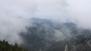 Dieses Bild zeigt eine Webcam-Aufnahme vom Achertal, aufgenommen am Dienstag, den 17.03.2026 um 11:30 Uhr. Die Temperatur betrug 5.8°C.