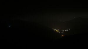 Dieses Bild zeigt eine Webcam-Aufnahme vom Achertal, aufgenommen am Mittwoch, den 11.02.2026 um 00:00 Uhr. Die Temperatur betrug 3.8°C.