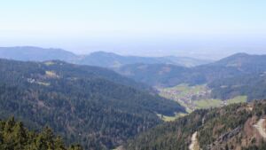 Dieses Bild zeigt eine Webcam-Aufnahme vom Achertal, aufgenommen am Dienstag, den 07.04.2026 um 14:50 Uhr. Die Temperatur betrug 14°C.