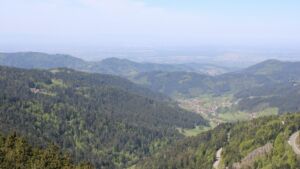 Dieses Bild zeigt eine Webcam-Aufnahme vom Achertal, aufgenommen am Mittwoch, den 29.04.2026 um 11:50 Uhr. Die Temperatur betrug 11.1°C.