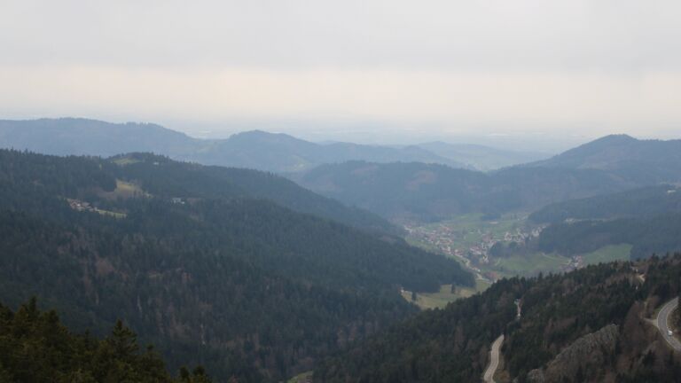 Dieses Bild zeigt eine Webcam-Aufnahme vom Achertal, aufgenommen am Mittwoch, den 25.03.2026 um 09:20 Uhr. Die Temperatur betrug 4.5°C.