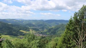 Dieses Bild zeigt eine Webcam-Aufnahme vom Achertal, aufgenommen am Samstag, den 13.06.2026 um 11:40 Uhr. Die Temperatur betrug 18.3°C.