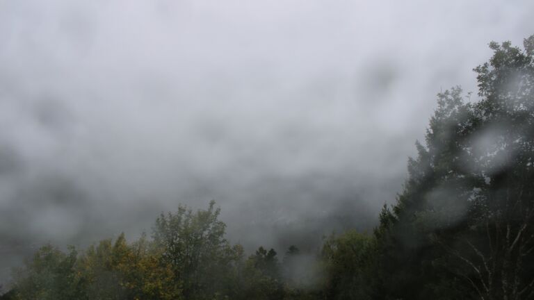 Dieses Bild zeigt eine Webcam-Aufnahme vom Achertal, aufgenommen am Samstag, den 17.10.2026 um 15:20 Uhr. Die Temperatur betrug 8°C.