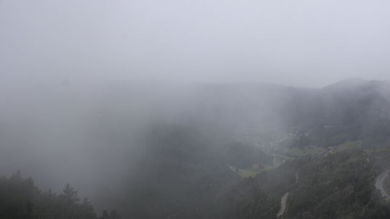 Dieses Bild zeigt eine Webcam-Aufnahme vom Achertal, aufgenommen am Montag, den 15.09.2025 um 15:10 Uhr. Die Temperatur betrug 13.6°C.