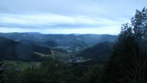 Dieses Bild zeigt eine Webcam-Aufnahme vom Achertal, aufgenommen am Donnerstag, den 11.06.2026 um 05:20 Uhr. Die Temperatur betrug 7.1°C.