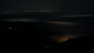 Dieses Bild zeigt eine Webcam-Aufnahme vom Achertal, aufgenommen am Sonntag, den 18.01.2026 um 23:00 Uhr. Die Temperatur betrug 5.3°C.