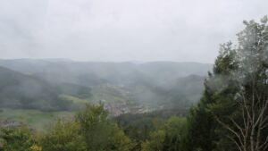 Dieses Bild zeigt eine Webcam-Aufnahme vom Achertal, aufgenommen am Freitag, den 09.10.2026 um 15:30 Uhr. Die Temperatur betrug 8.9°C.