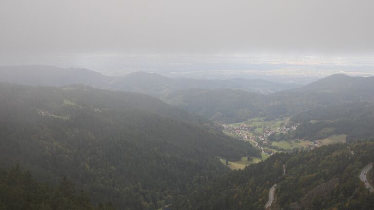 Dieses Bild zeigt eine Webcam-Aufnahme vom Achertal, aufgenommen am Samstag, den 04.10.2025 um 10:50 Uhr. Die Temperatur betrug 10.1°C.