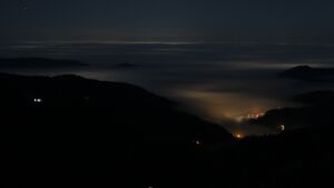 Dieses Bild zeigt eine Webcam-Aufnahme vom Achertal, aufgenommen am Samstag, den 13.12.2025 um 05:30 Uhr. Die Temperatur betrug 5.3°C.