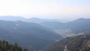 Dieses Bild zeigt eine Webcam-Aufnahme vom Achertal, aufgenommen am Mittwoch, den 04.03.2026 um 16:00 Uhr. Die Temperatur betrug 9.2°C.